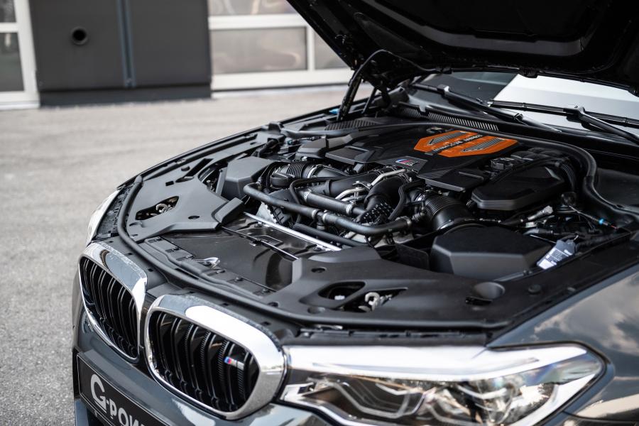 Моторный отсек BMW M5 by G-Power (F90) 2018 года  (фото 15 из 21)
